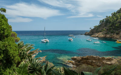 Les meilleurs mouillages de la Côte d’Azur pour ancrer votre bateau