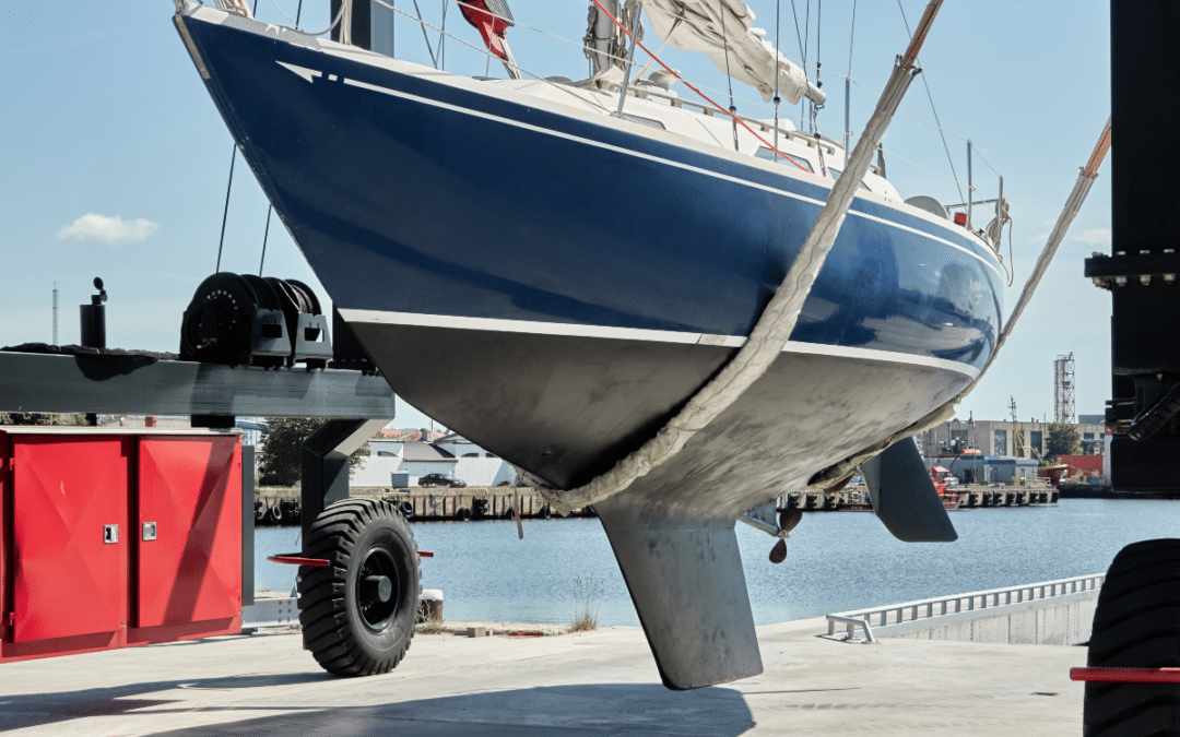 Hiverner son bateau : pourquoi et comment s’y prendre ?